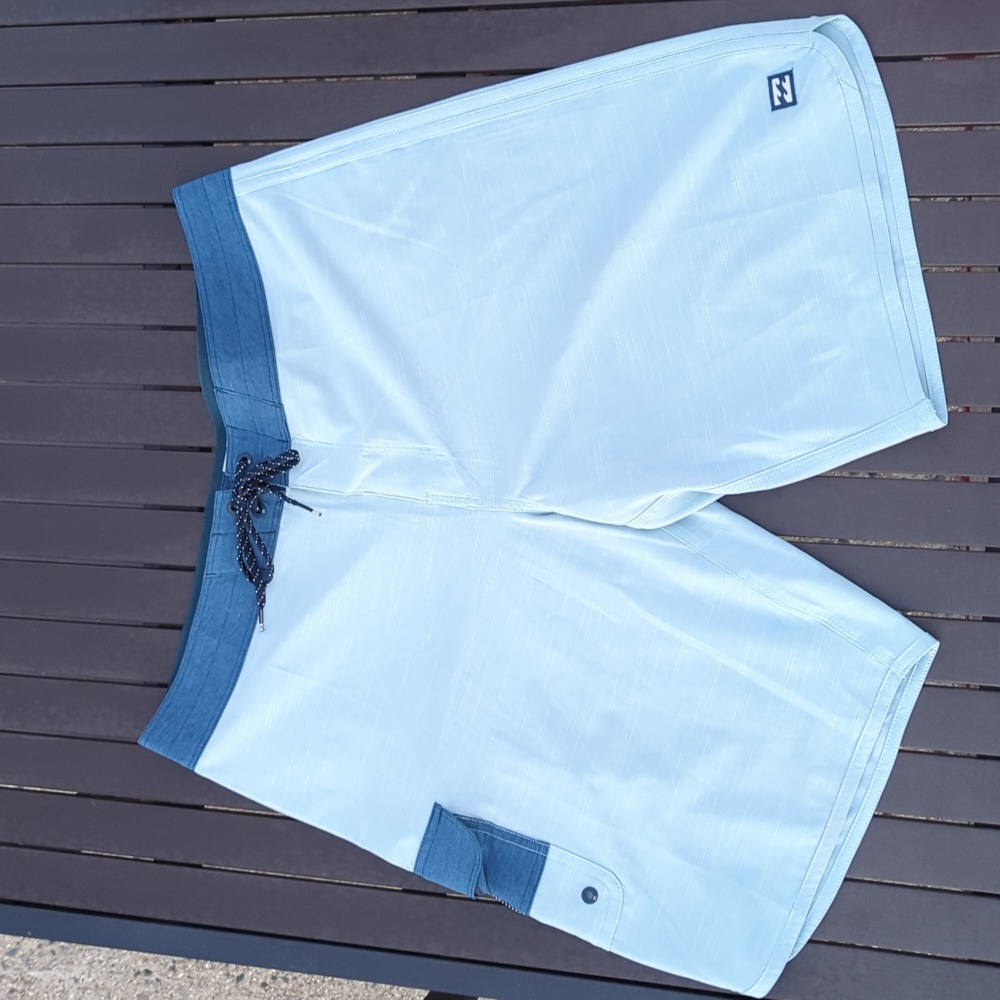 Billabong Recycler 73 boardshorts sz 34